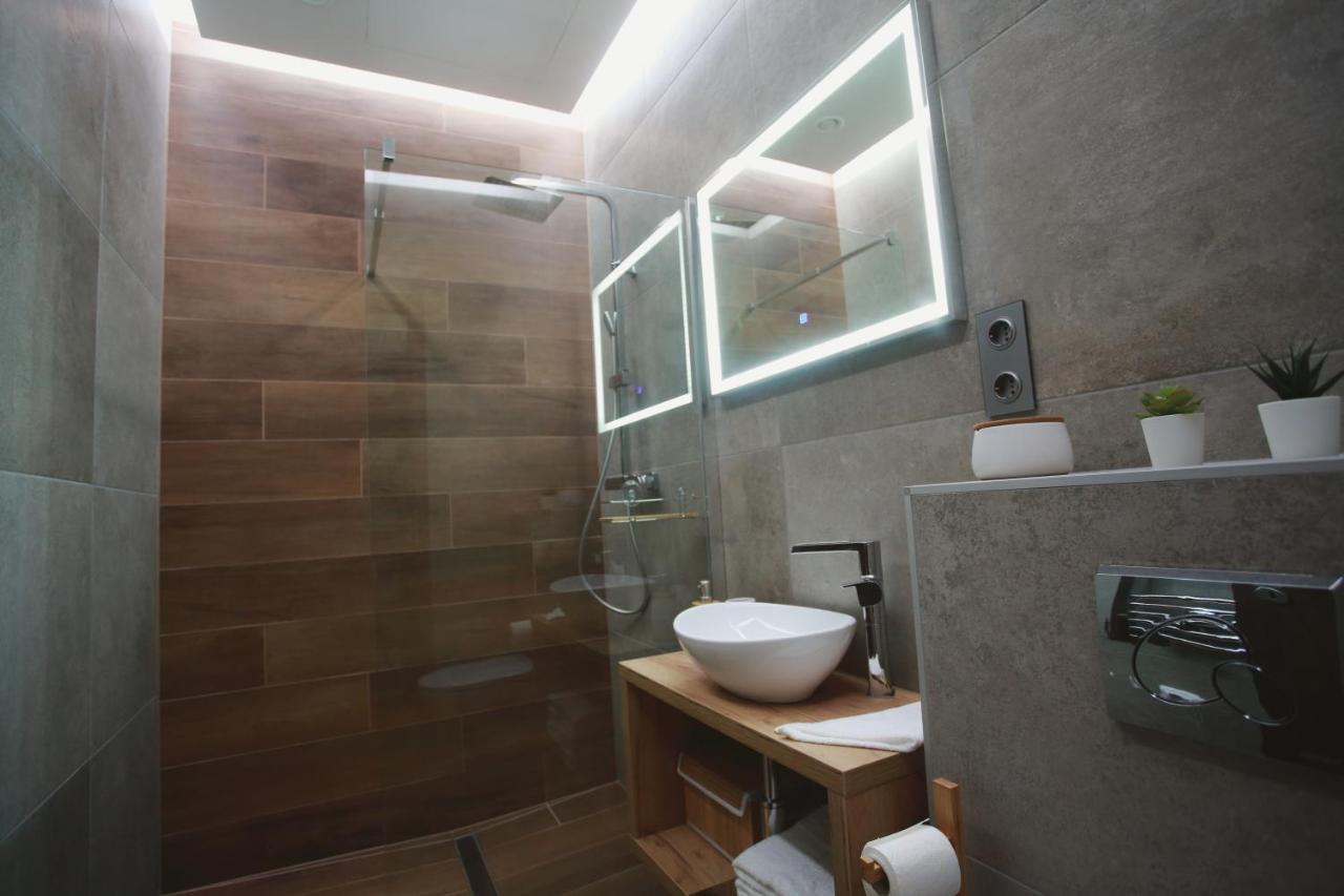 Апартаменти Szieszta Apartman Сегед Екстер'єр фото